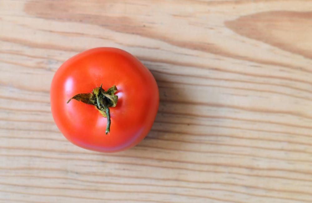 Waarom groeien je tomatenplanten niet goed en hoe los je het op?